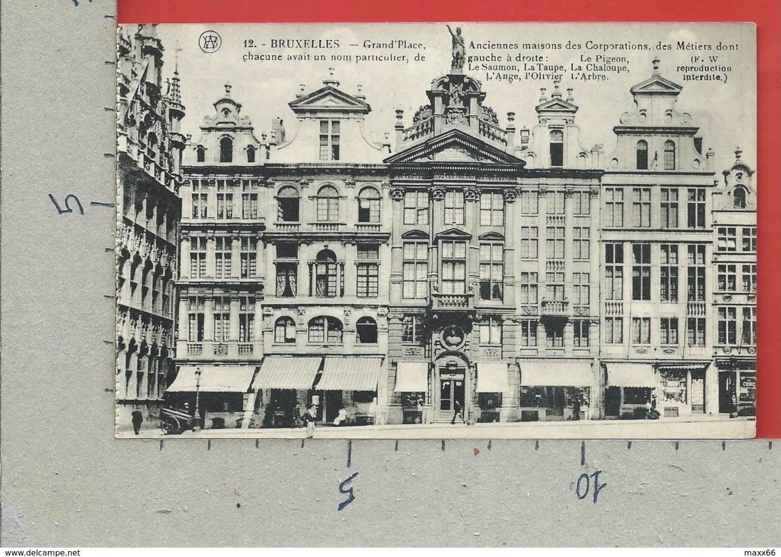 CARTOLINA NV BELGIO - BRUXELLES - Grand Place - Anciennes Maisons Des Corporations Et Des Metiers - 9 X 14 - Monuments