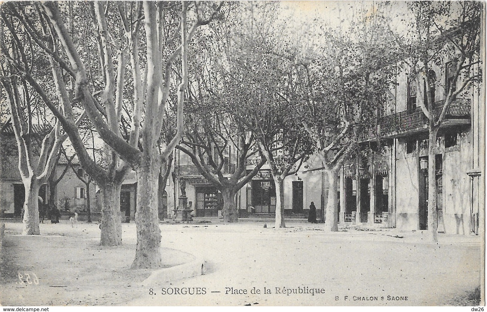 Sorgues (Vaucluse) Place De La République, Sous Les Platanes - Carte B.F. Chalon N° 8 - Sorgues