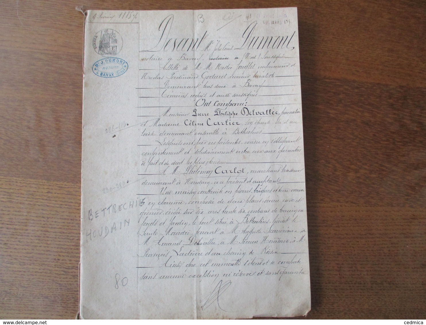 BETTRECHIES LE 9 FEVRIER 1885 VENTE PAR M. PIERRE DELVALLEE A M.PHILEMON CARLOT MARCHAND BRASSEUR A HOUDAIN UNE MAISON - Manuscrits