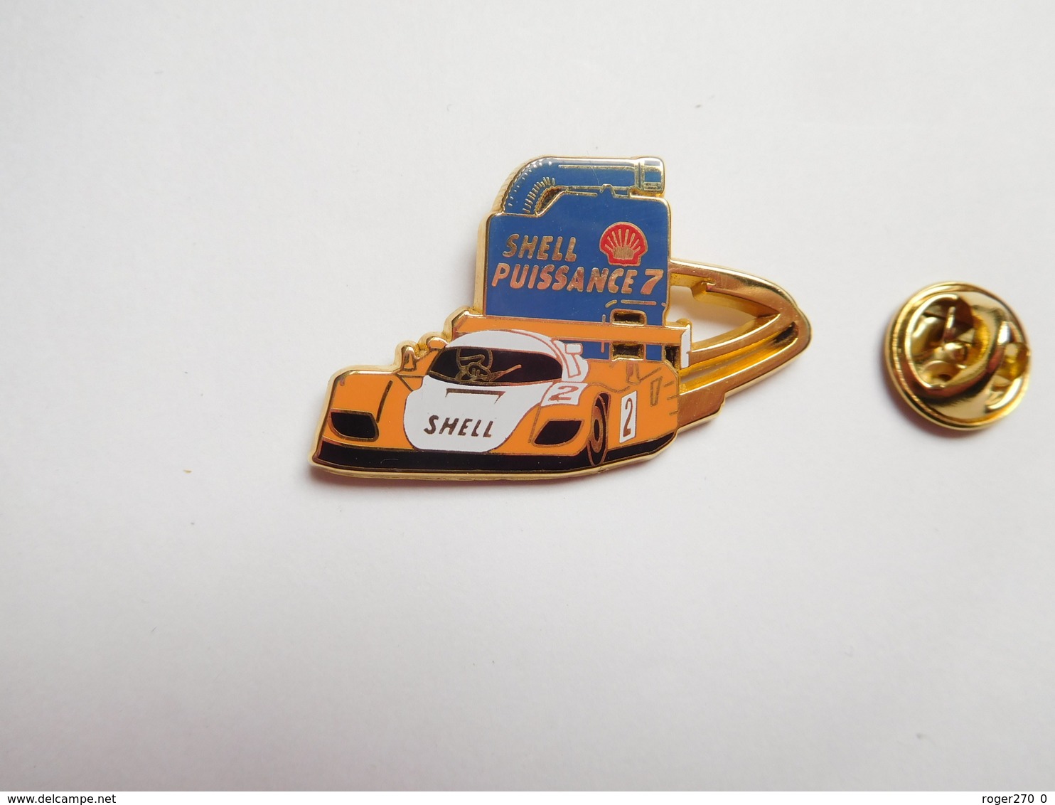 Superbe Pin's En Zamac , Auto Peugeot Sport Proto , Le Mans , Oil Shell Puissance7 , Orange , Signé Arthus Bertrand - Peugeot