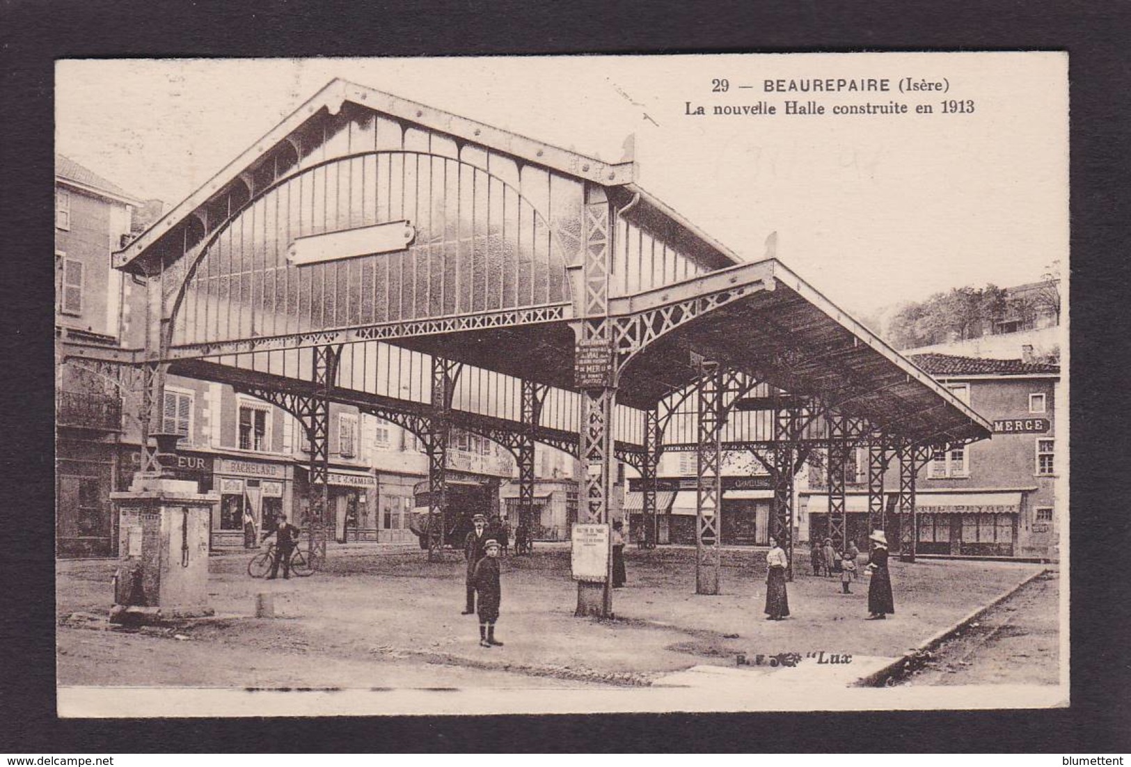 CPA Isère 38 Beaurepaire Circulé - Beaurepaire