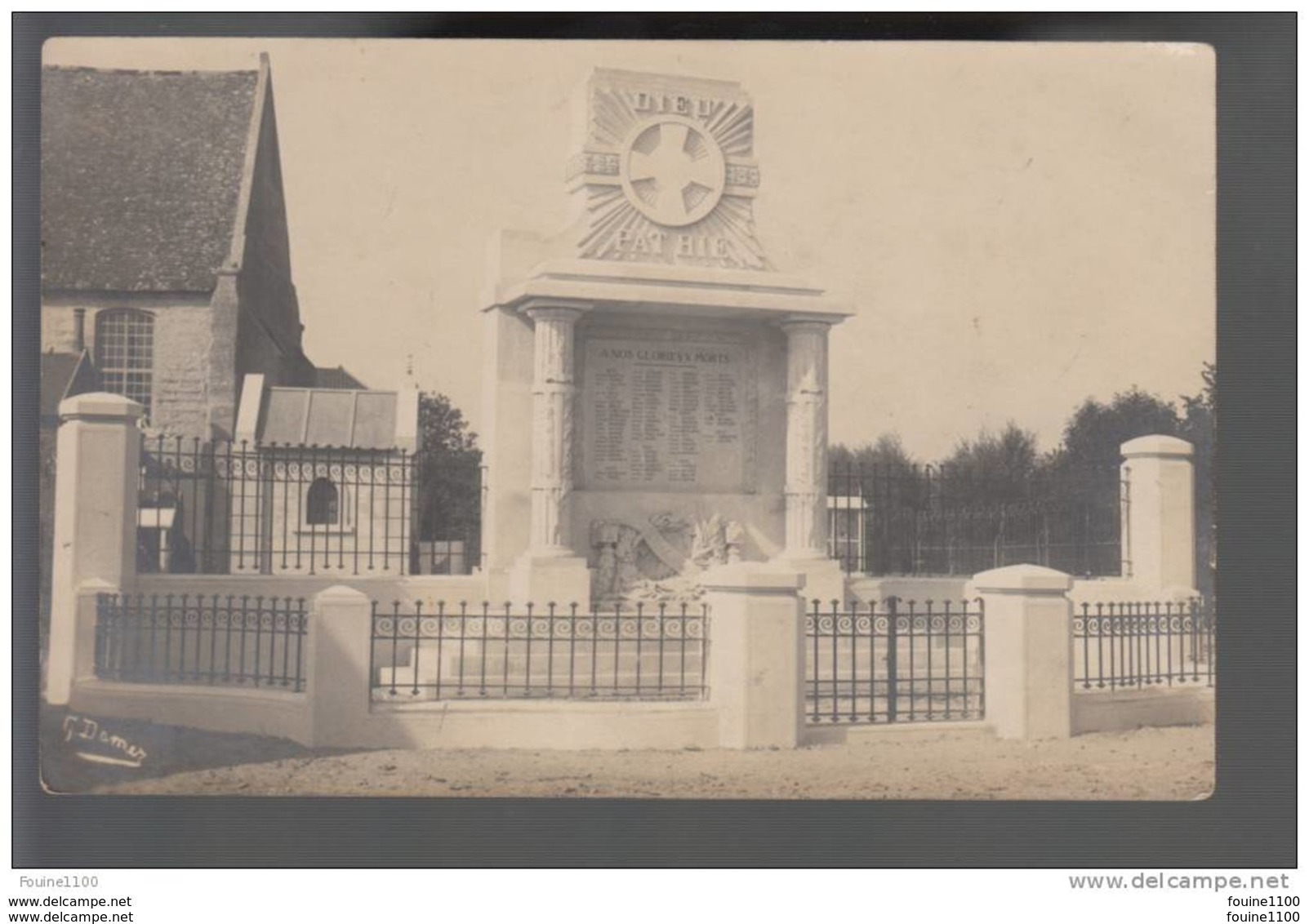 CARTE PHOTO SAINTE MARIE KERQUE MONUMENT AUX MORTS  VOIR SCANNE - Andere & Zonder Classificatie