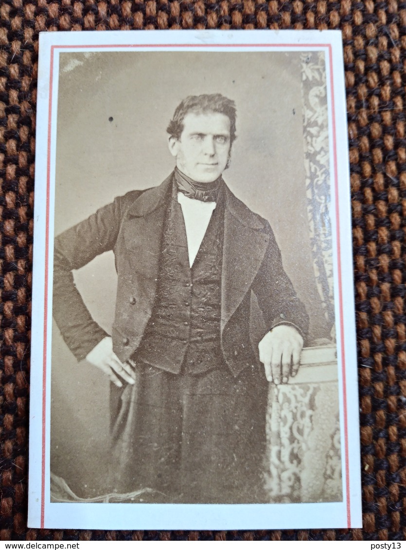 CDV Second Empire - Homme Debout - Circa 1865  Photo Muzet & Jouet, Lyon - TBE - Old (before 1900)