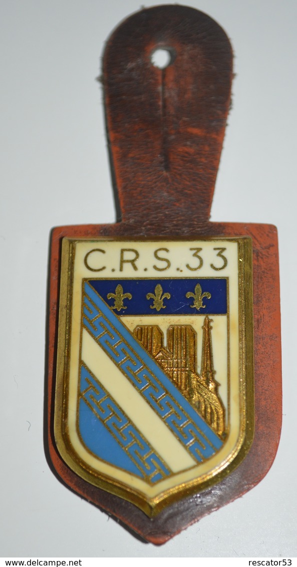 Rare Insigne Sur Patte De Cuir CRS 33 - Police & Gendarmerie