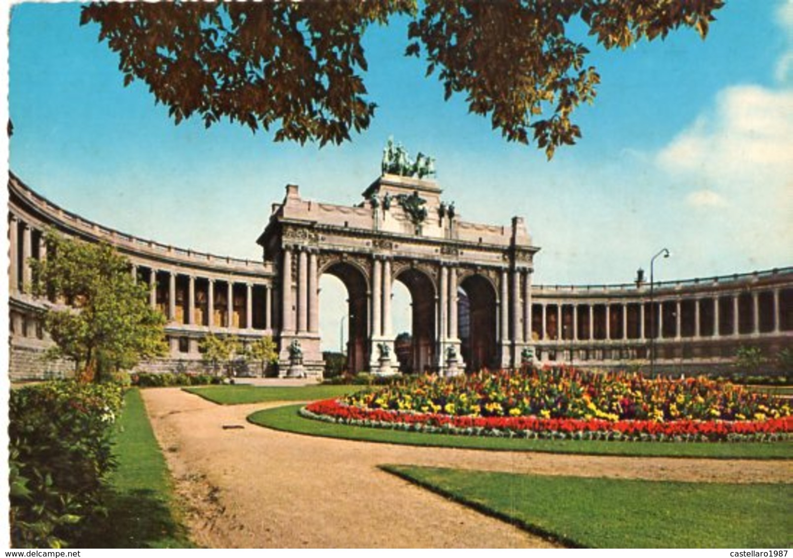 BRUXELLES - BRUSSEL - L'Arcade Du Palais Du Cinquantenaire - Monumenti, Edifici