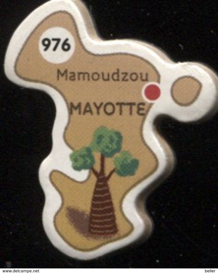 MAGNET MAYOTTE MAMOUDZOU N° 976 - Magnets