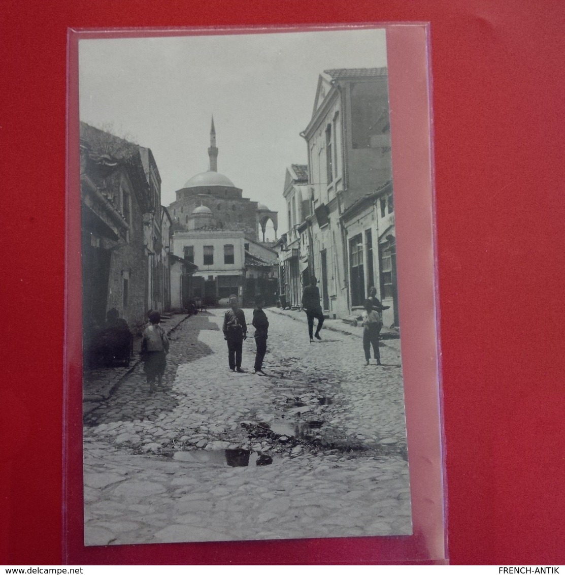 CARTE PHOTO USKUB UNE RUE MOSQUE - Macédoine Du Nord