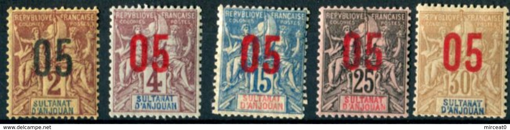 ANJOUAN  1912  OBLIT. - " YVERT N° 20/22 Et 24/25 " -  5 VAL. - Gebraucht