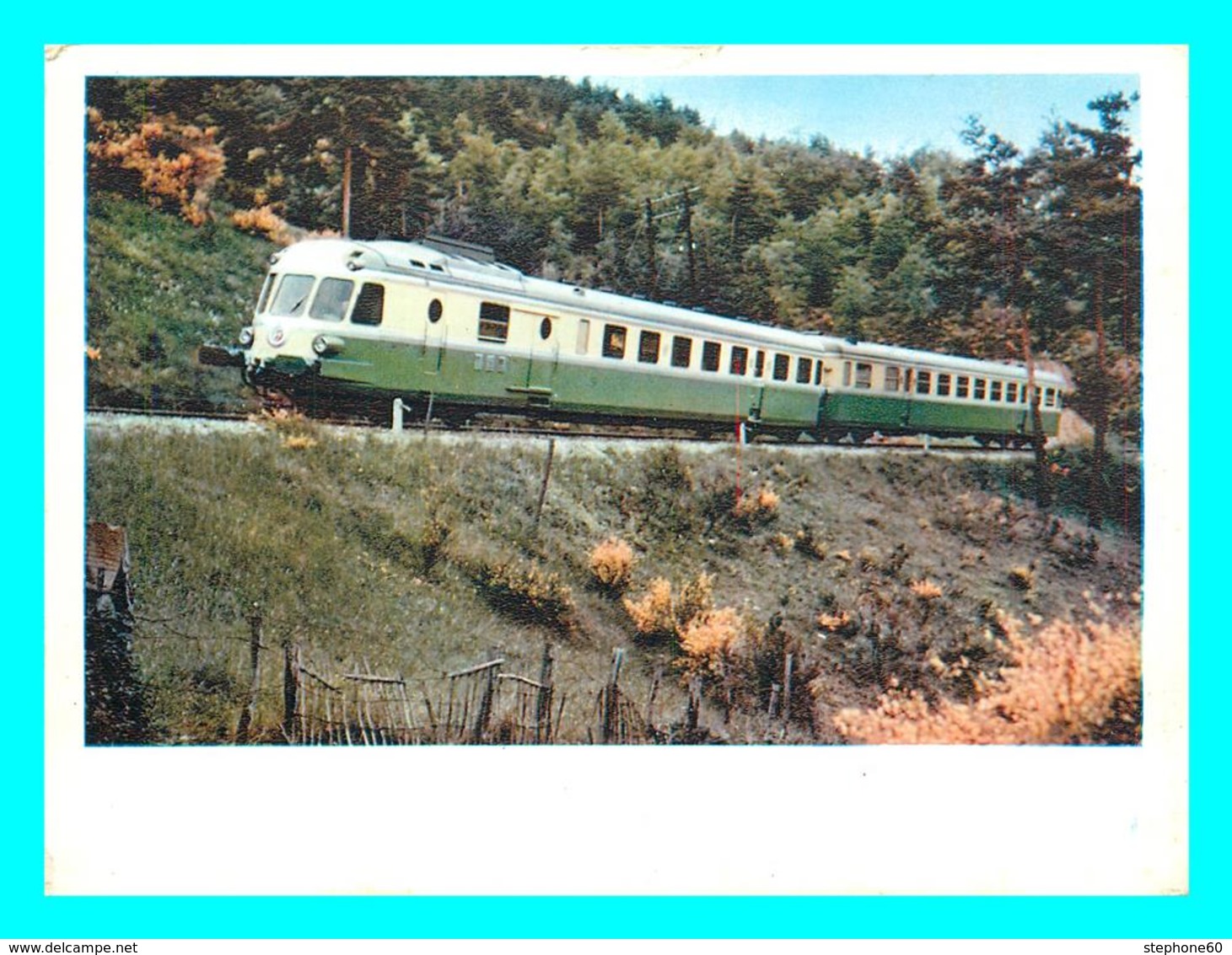 1lo - a207   Lot de 85 Cartes La Vie du Rail ( Train - Chemin de Fer )