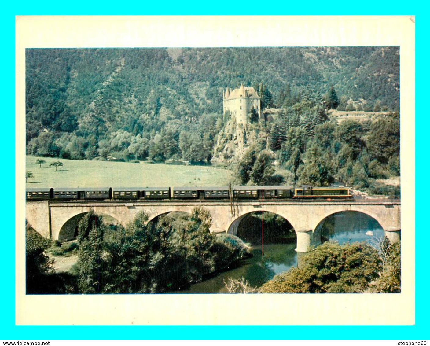 1lo - a207   Lot de 85 Cartes La Vie du Rail ( Train - Chemin de Fer )