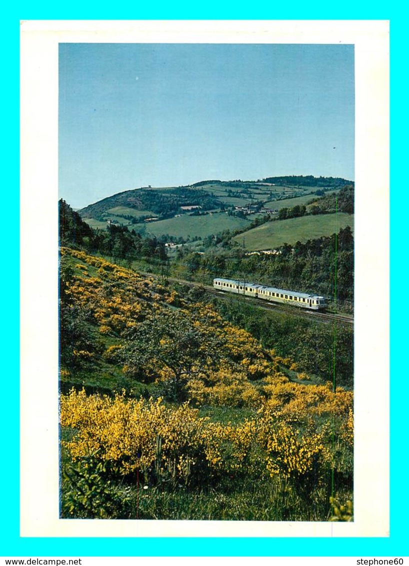 1lo - a207   Lot de 85 Cartes La Vie du Rail ( Train - Chemin de Fer )