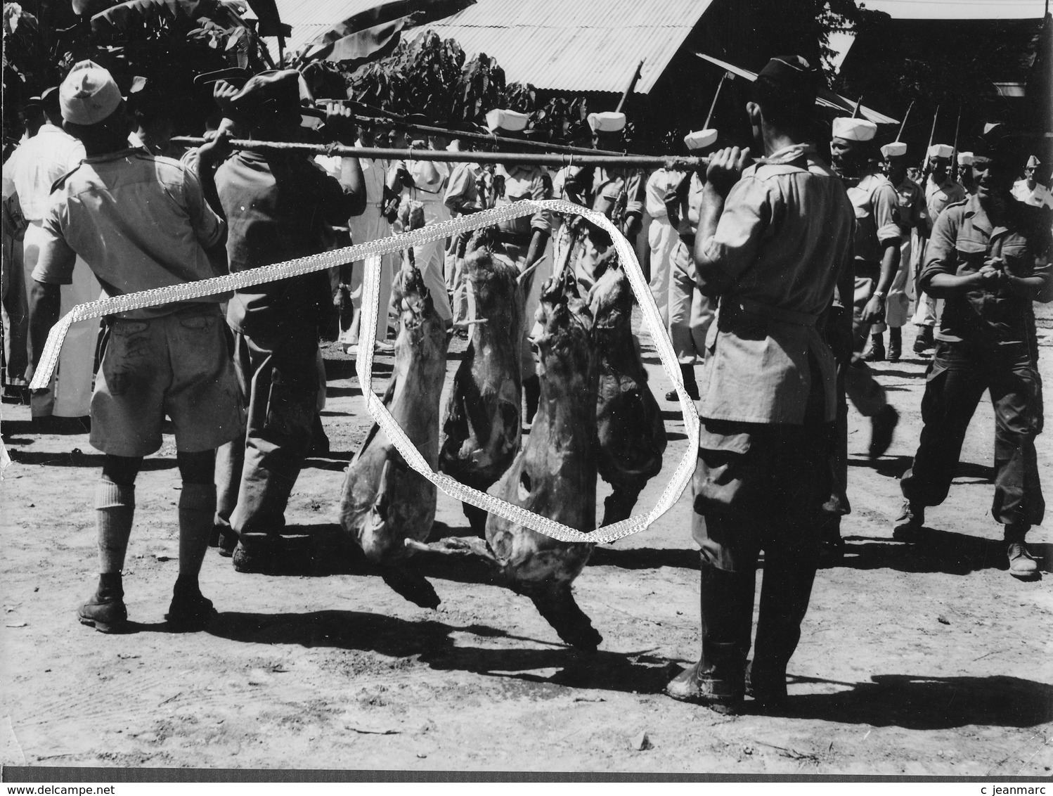 Lot De 3 Photos Originales 18 X 24 L LAOS  Indochine TIRAILLEURS MAROCAINS.  A Confirmer - Guerre, Militaire