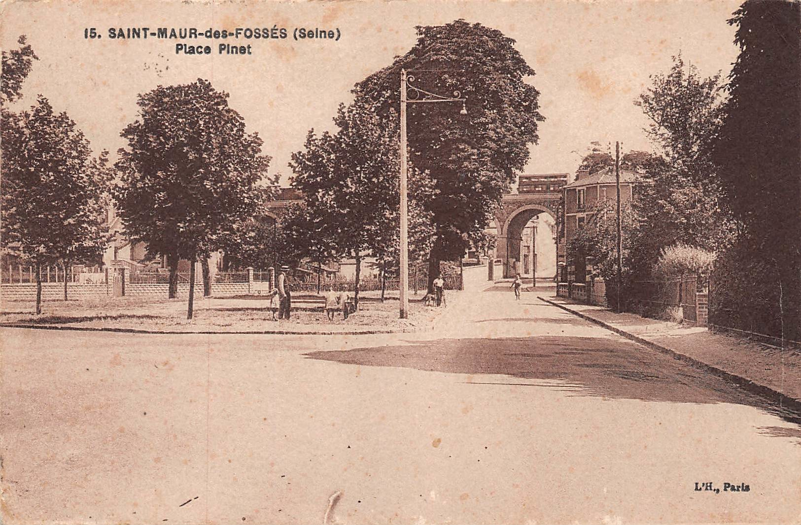 SAINT-MAUR-DES-FOSSÉS (94) - Place Pinet En 1935 - Éditions ELD - Saint Maur Des Fosses