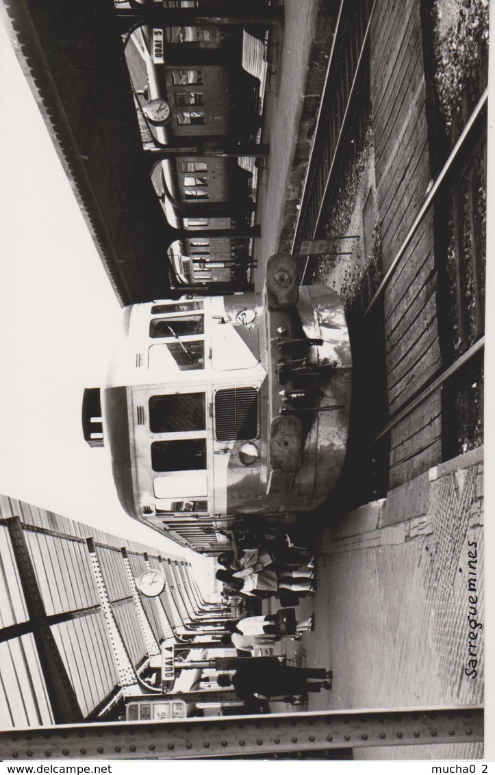 57 - SARREGUEMINES - CARTE PHOTO - AUTORAIL DE DIETRICH ET REMORQUE - Sarreguemines