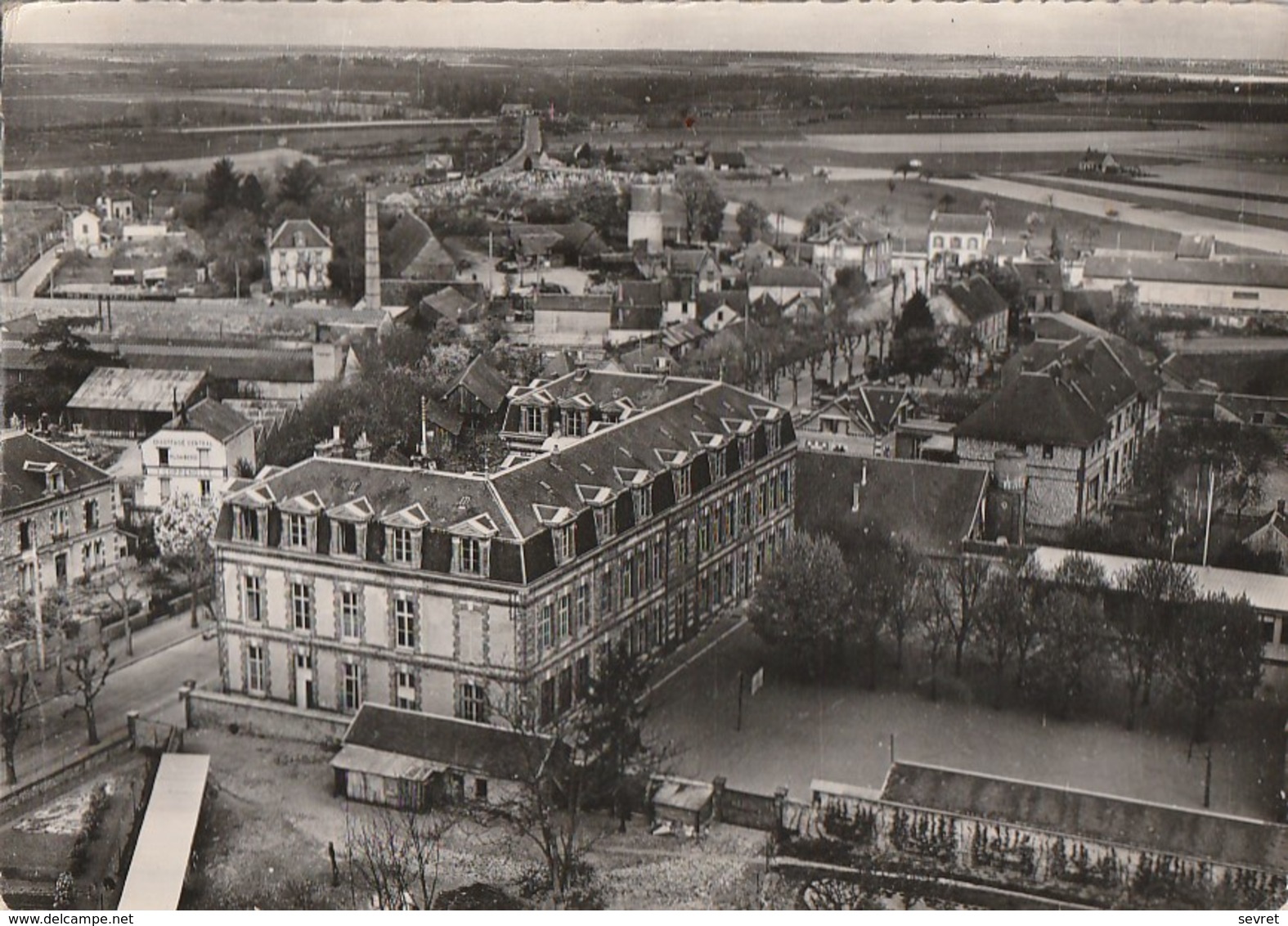 ILLIERS. - Collège Marcel Proust. CPM Dentelée - Illiers-Combray