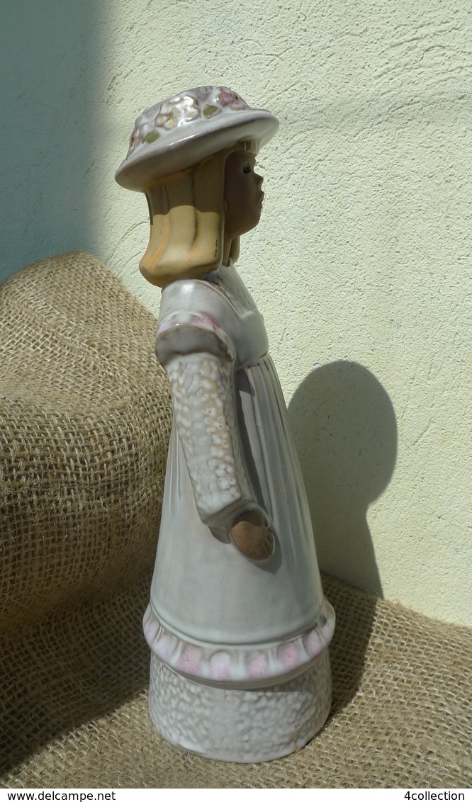 Vintage JIE Sweden Lady Woman Girl KARIN Figurine Ceramic Design Edit RISBERG - Other & Unclassified