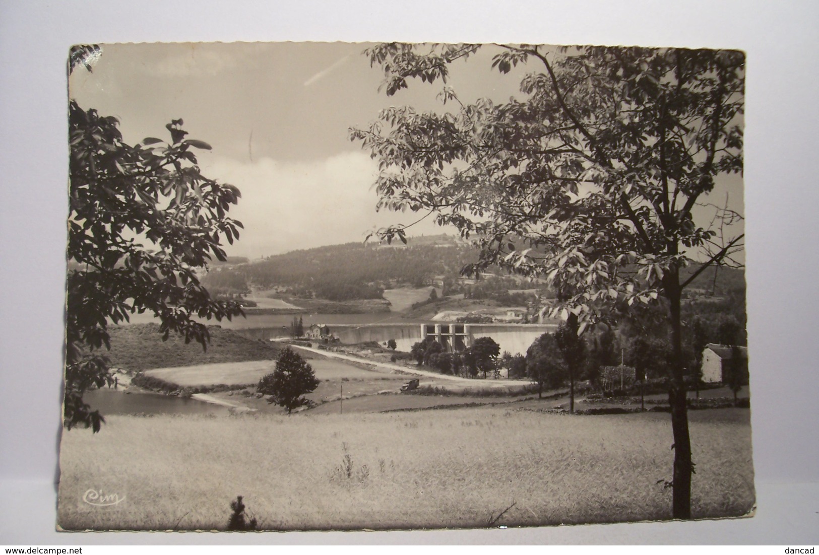 MARCILLAC-LA- CROISILLE  - Le Barrage De LAVALETTE  - Dans La Vallée Du LIGNON  - ( Pas De Reflet Sur L'original ) - Autres & Non Classés