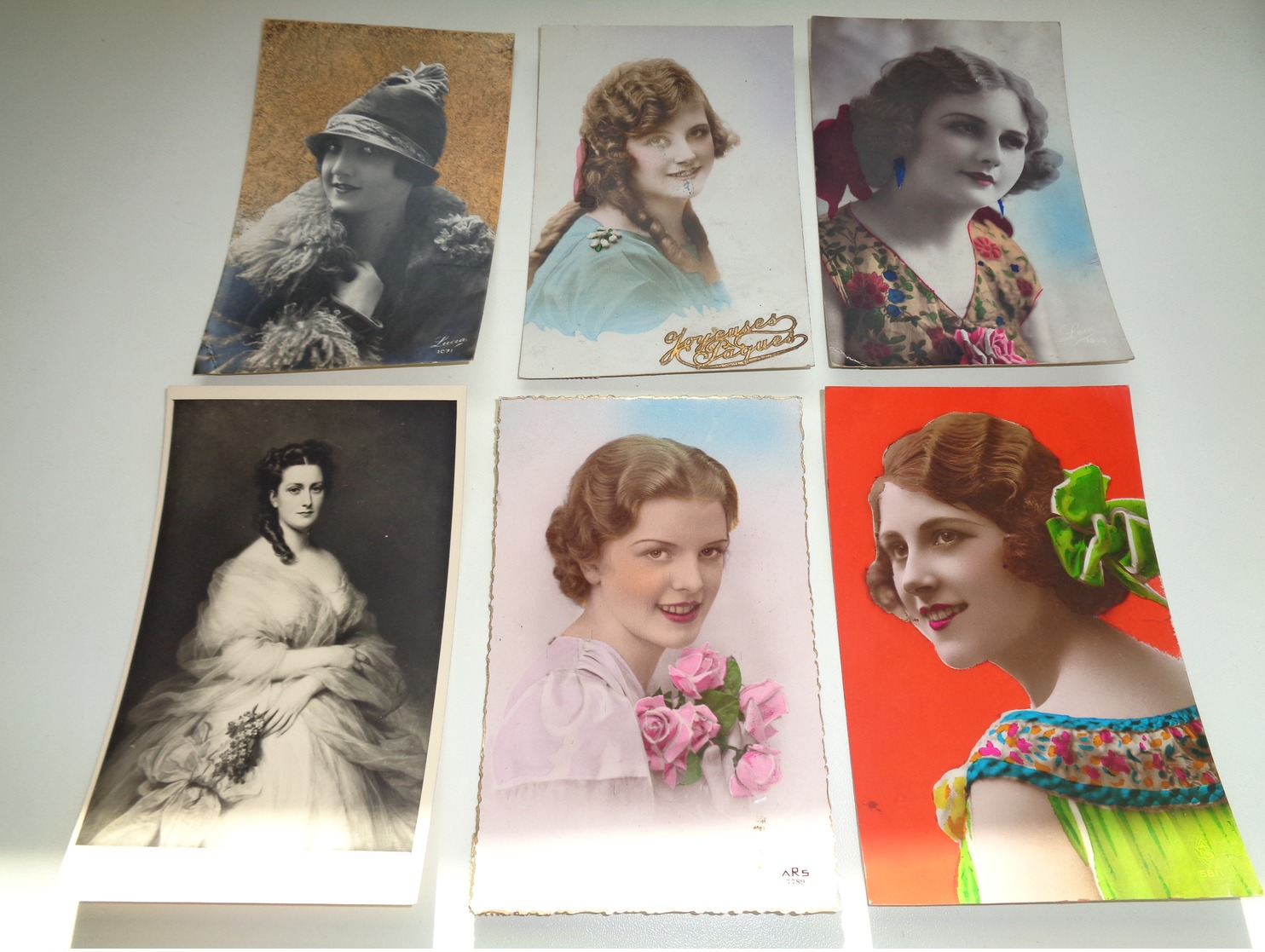 Beau lot de 60 cartes postales de fantaisie femmes femme   Mooi lot van 60 postkaarten fantasie vrouwen vrouw - 60 scans