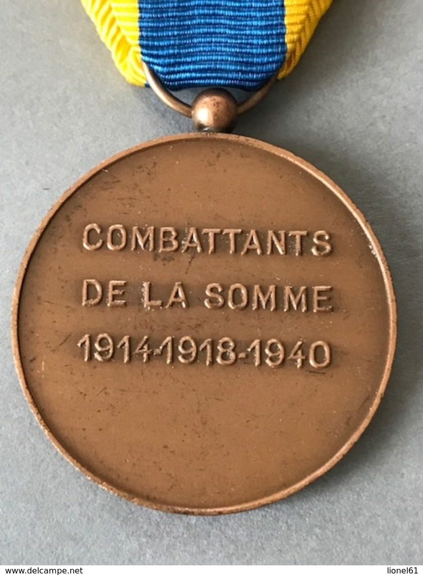 MEDAILLE De La SOMME  (Provenant Du Cadre Vitrine Fabriqué Par Le Propriétaire Sculpteur J. T, Cadre Non Compris) - Autres & Non Classés