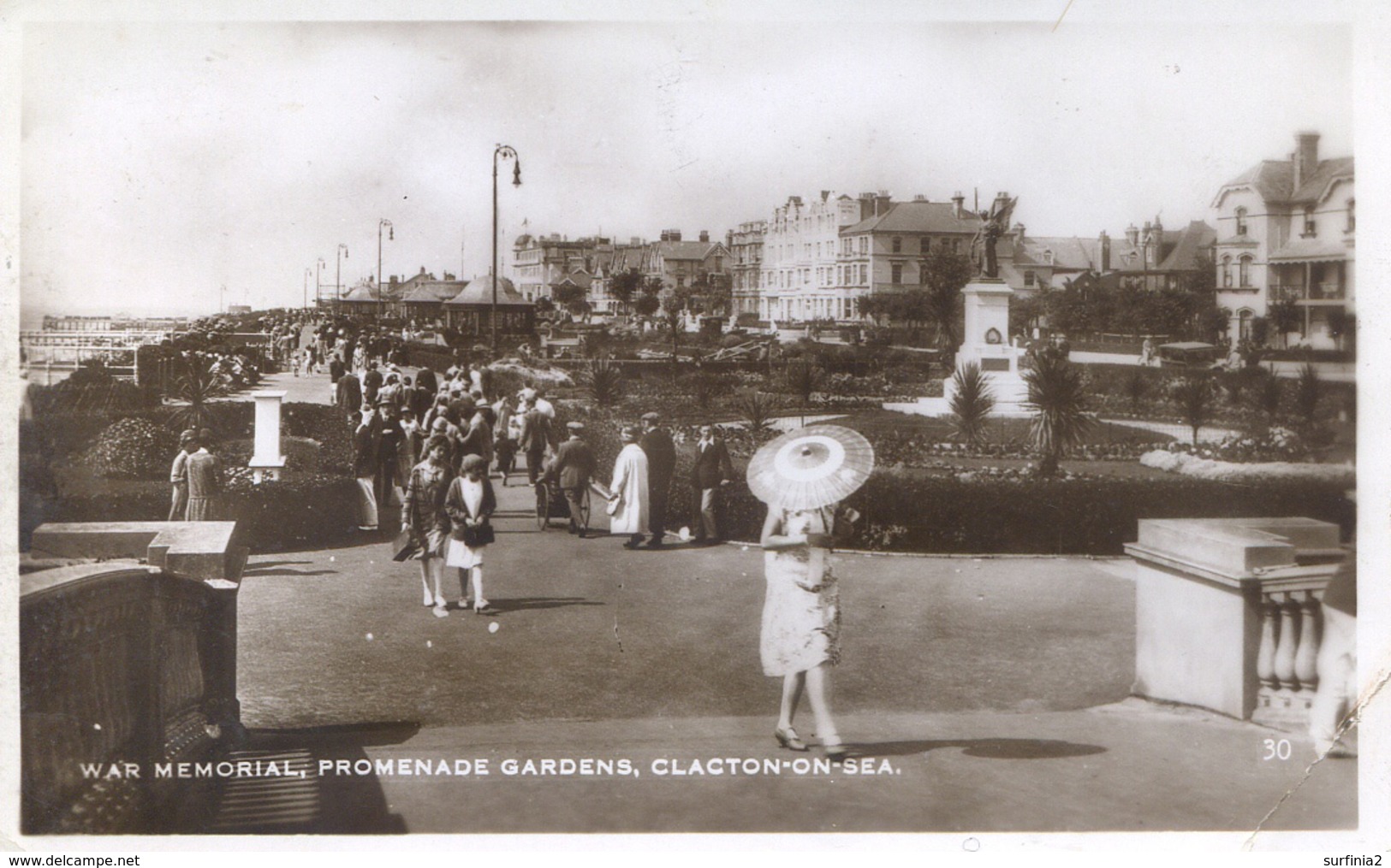 ESSEX - CLACTON - WAR MEMORIAL, PROMENADE GARDENS RP Es529 - Clacton On Sea