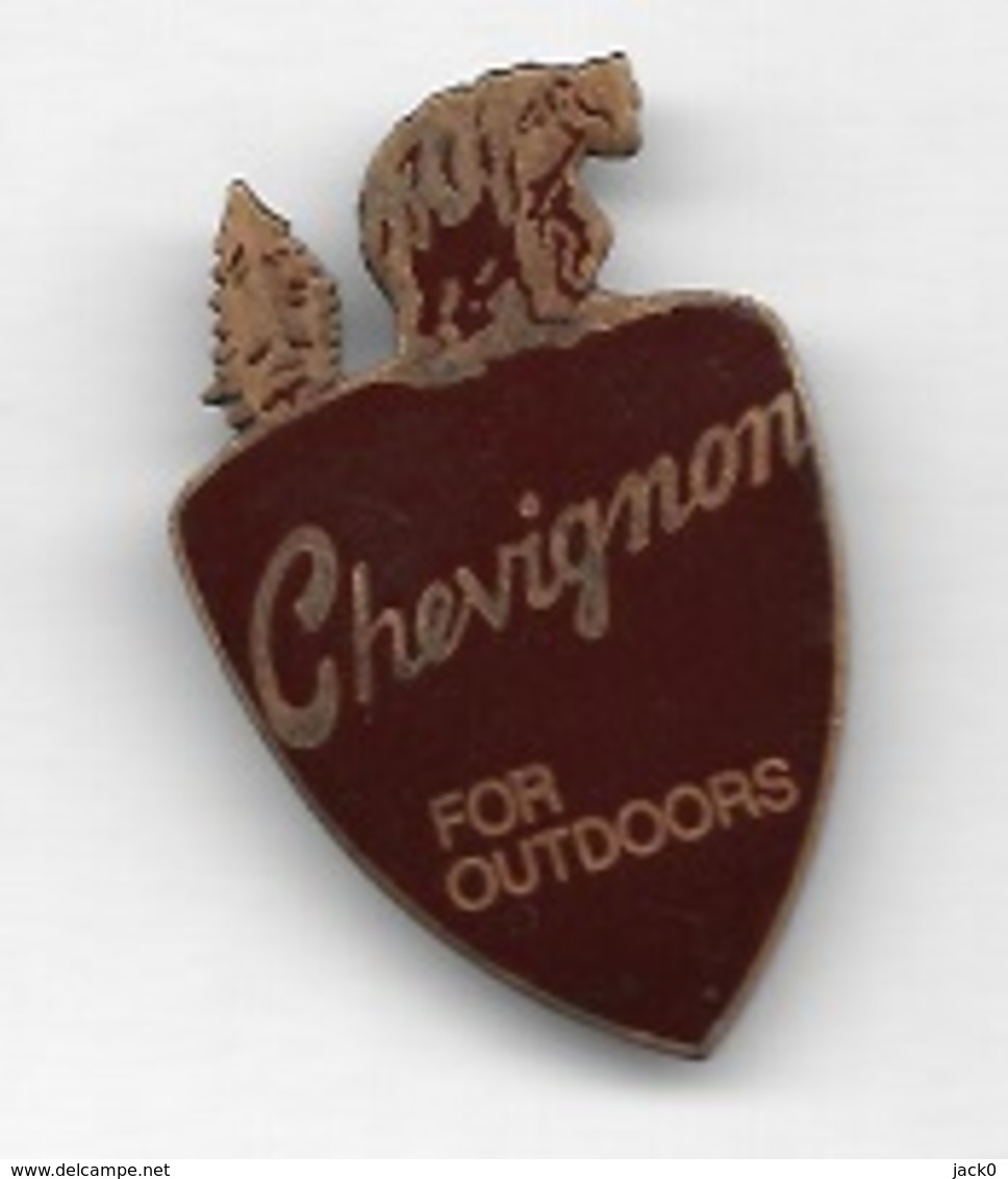 Pin's  Marron  EGF, Marque  Vêtements  CHEVIGNON  For  Outdoors   Signé Démons Et Merveilles - Trademarks