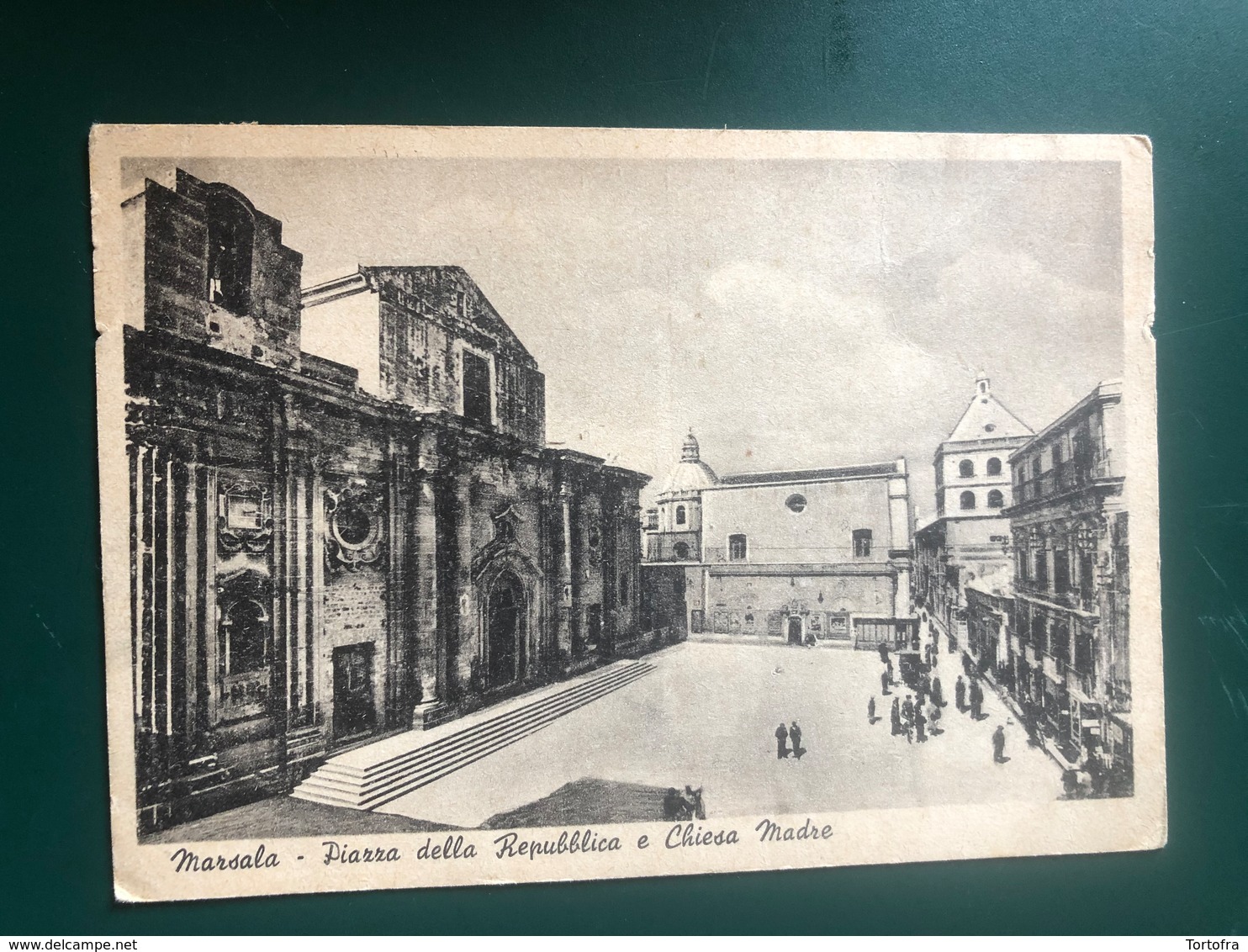 MARSALA (TRAPANI) PIAZZA DELLA REPUBBLICA E CHIESA MADRE   1951 - Marsala