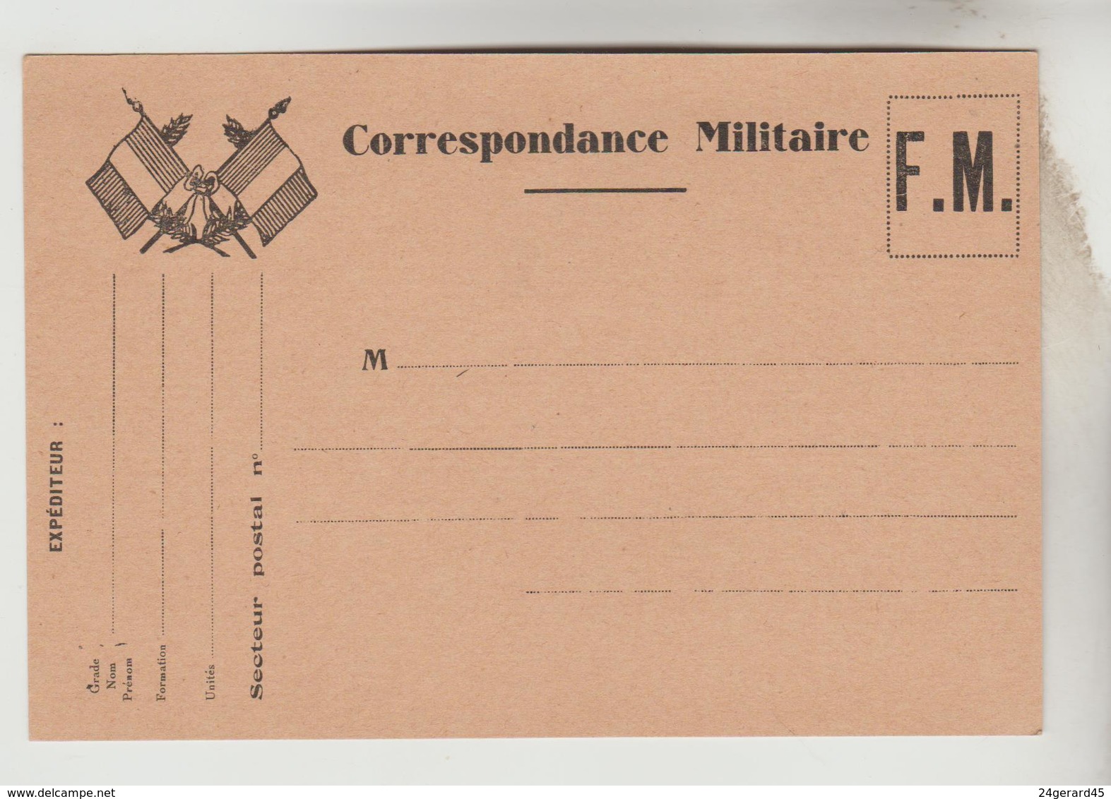 LOT 16022030 CARTE POSTALE DE FRANCHISE MILITAIRE 2 DRAPEAUX AVEC LAURIERS GUERRE 1939/45 - Timbres De Franchise Militaire