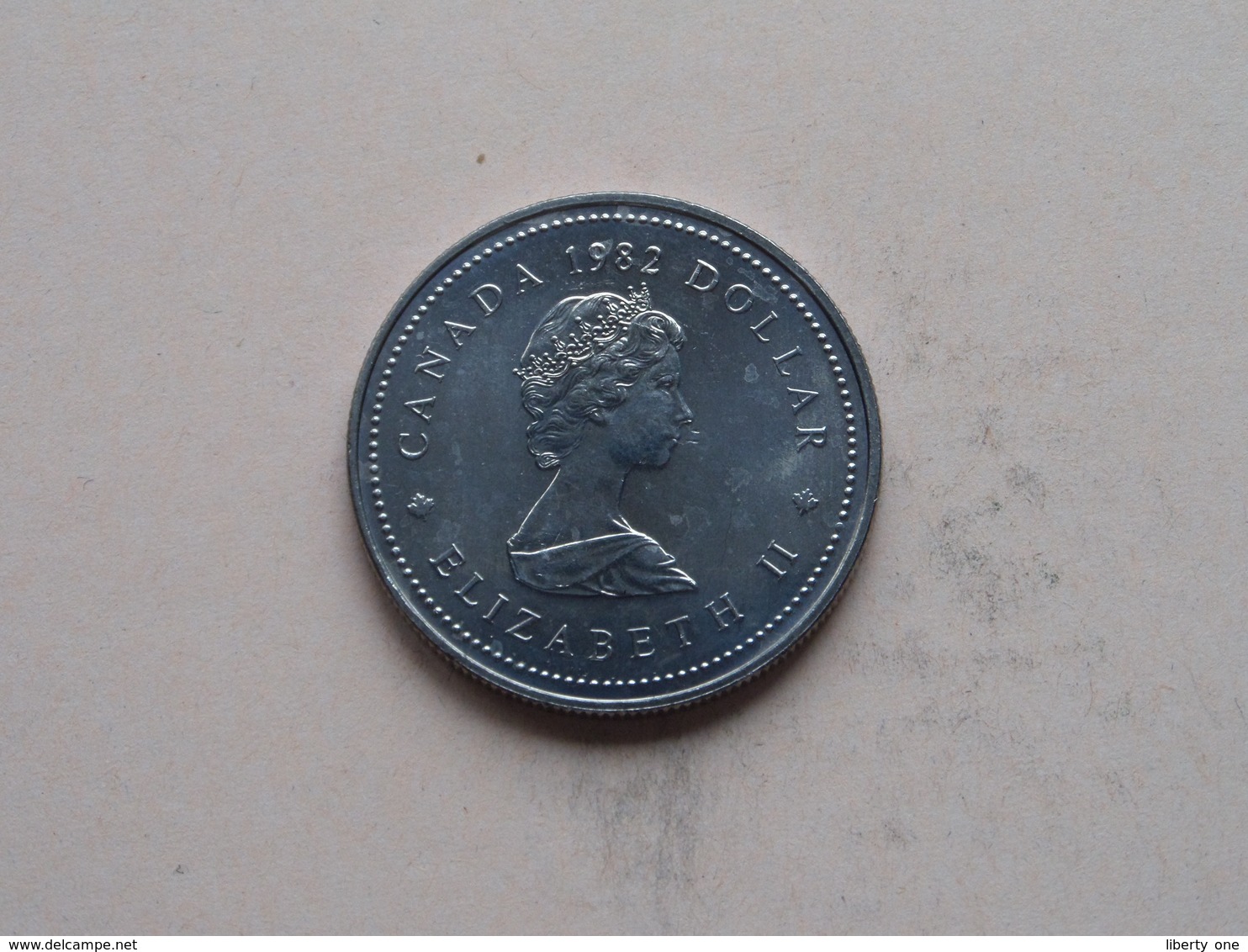 1982 - DOLLAR / 1867 CONFEDERATION - CONSTITITION 1982 ( KM 134 ) Uncleaned ! - Canada