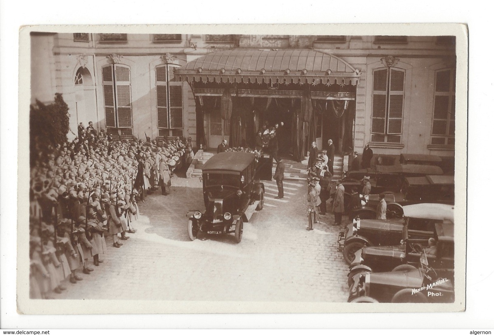 24315 - Funérailles Du Maréchal FOCH Départ Du Corps Hôtel De La Rue Grenelle - Begrafenis