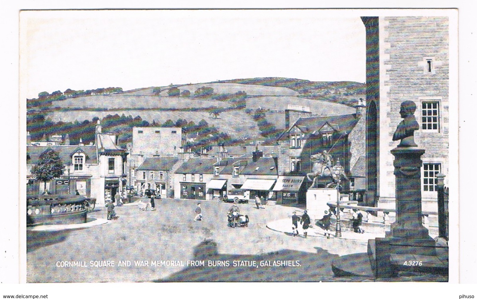 UK-3327   GALASHIELDS : Cornmill Square And War Memorial From Burns Statue - Selkirkshire