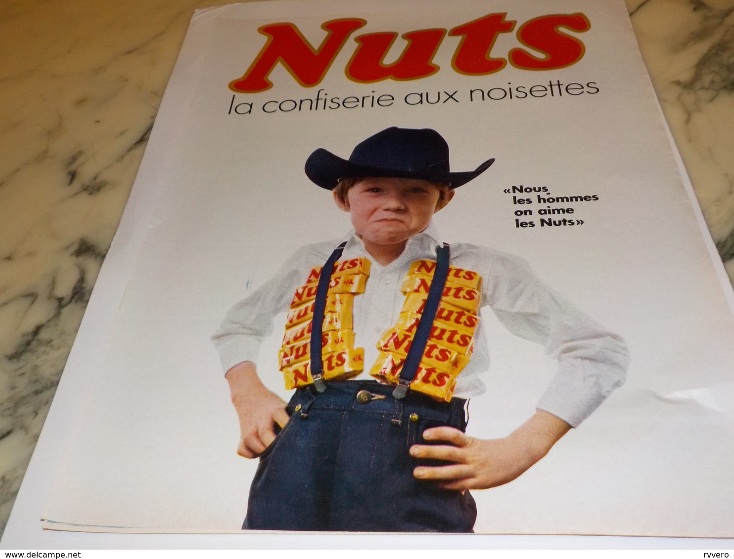 ANCIENNE  PUBLICITE LES HOMMES  AIME BARRE NUTS 1967 - Affiches