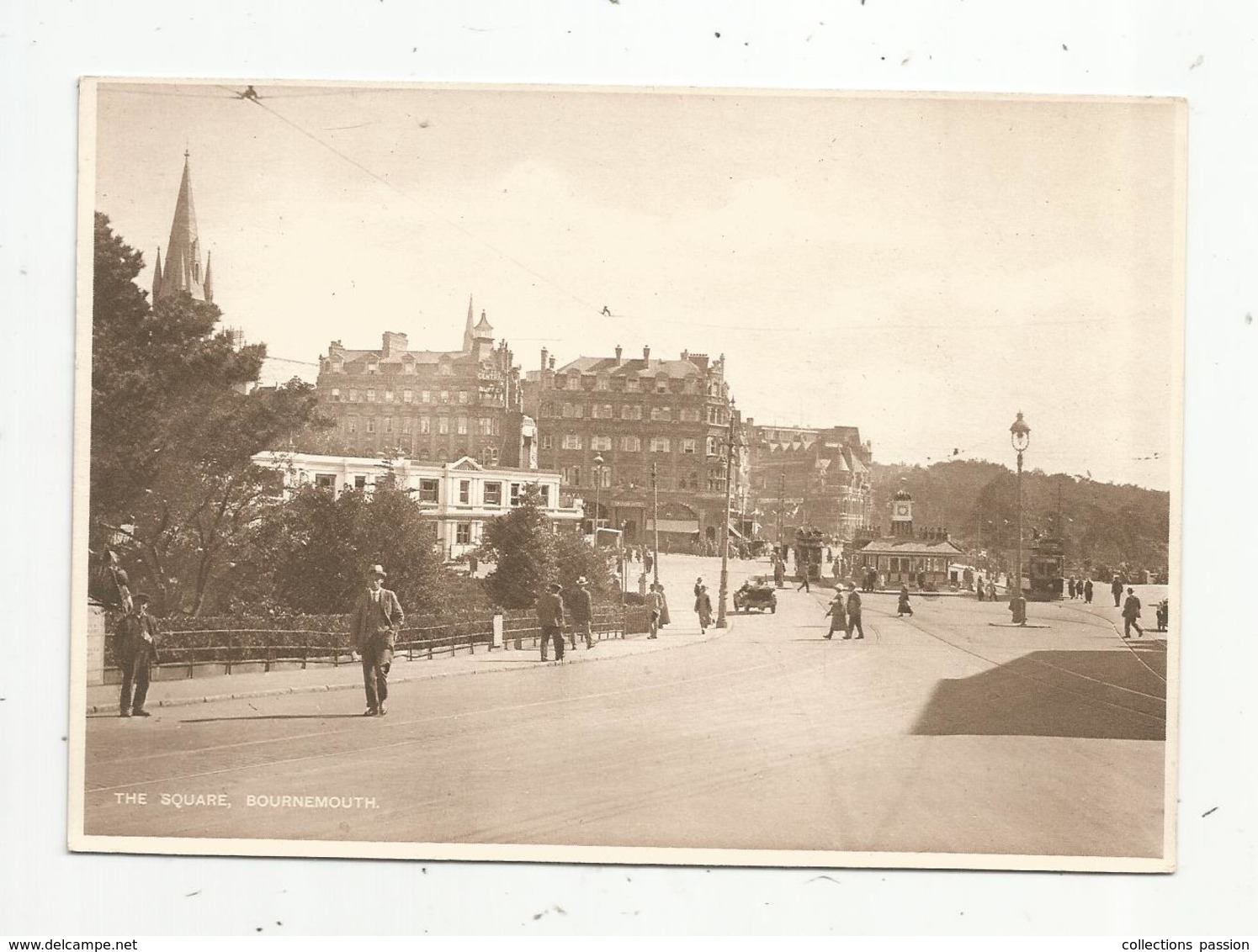 Cp, Angleterre , BOURNEMOUTH , The Square , Vierge - Bournemouth (desde 1972)