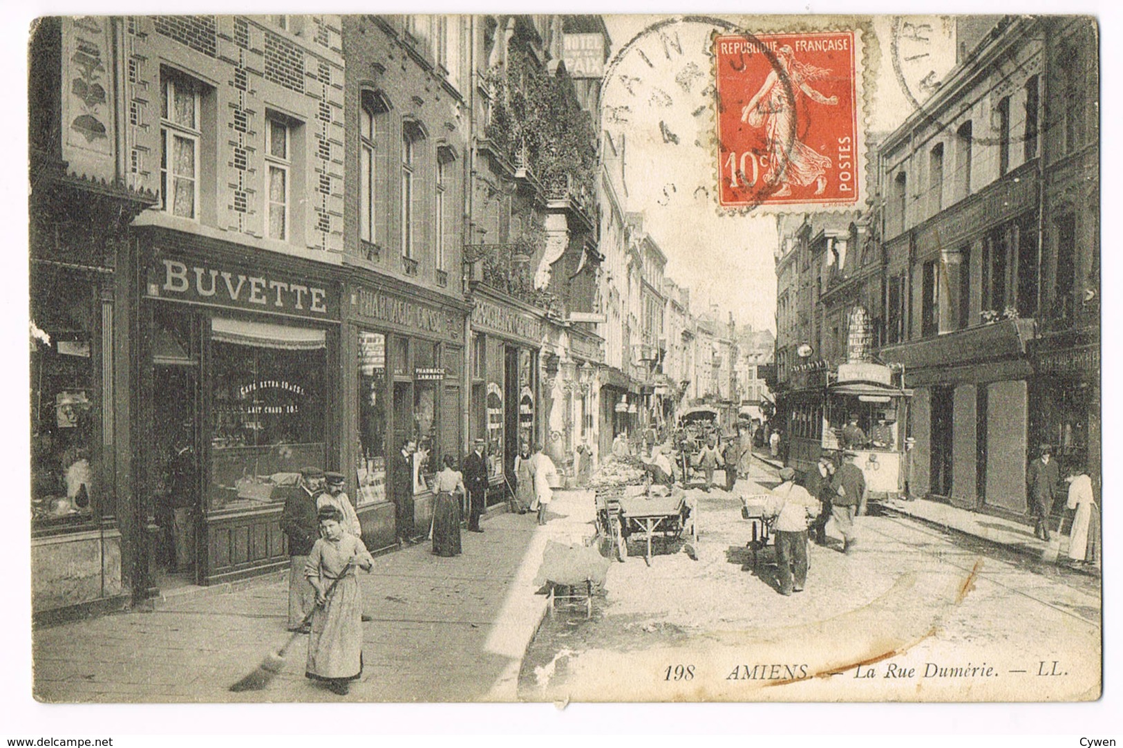 198 Amiens - La Rue Dumérie - Belle Animation - Buvette - Pharmacie - Charrette - Tramway - Circulé 1911 - Amiens