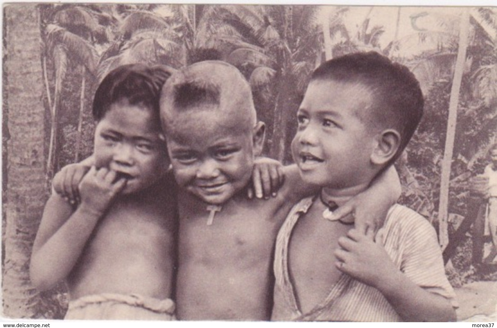 Trois Petit Chrétiens D'Océanie Qui Ne Semblent Pas Malheureux - Samoa