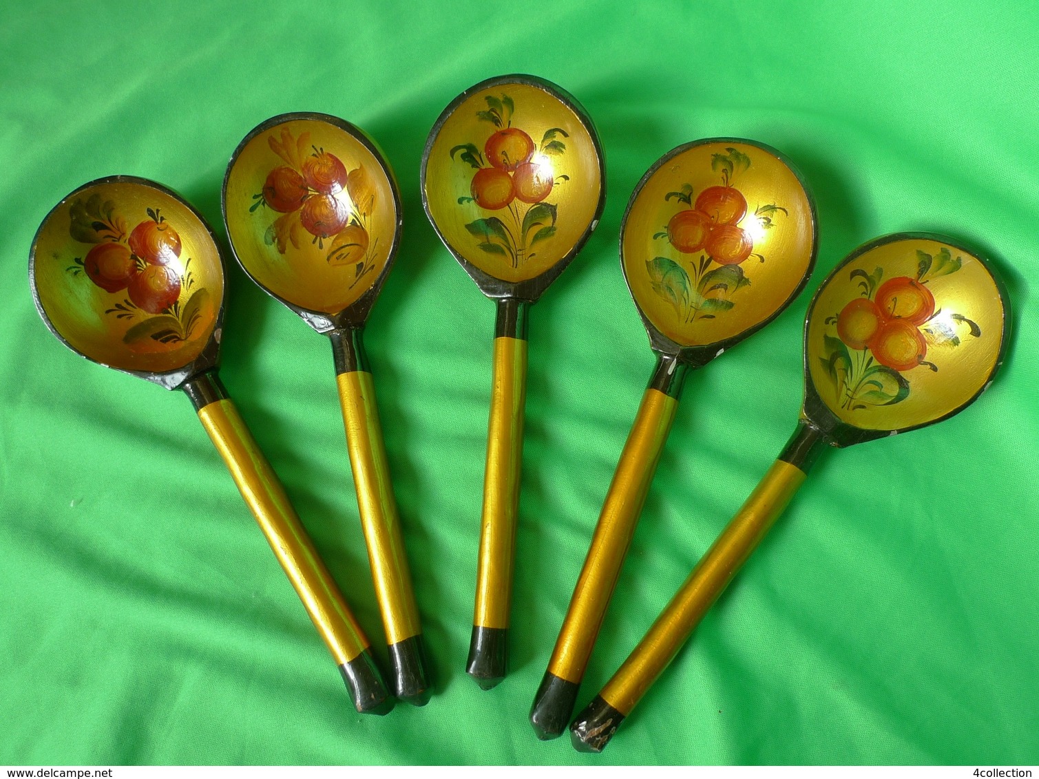 Vintage RUSSIAN Folk Art KHOKHLOMA Hand PAINTED Wooden Spoon 5psc Soviet Cutlery - Spoons