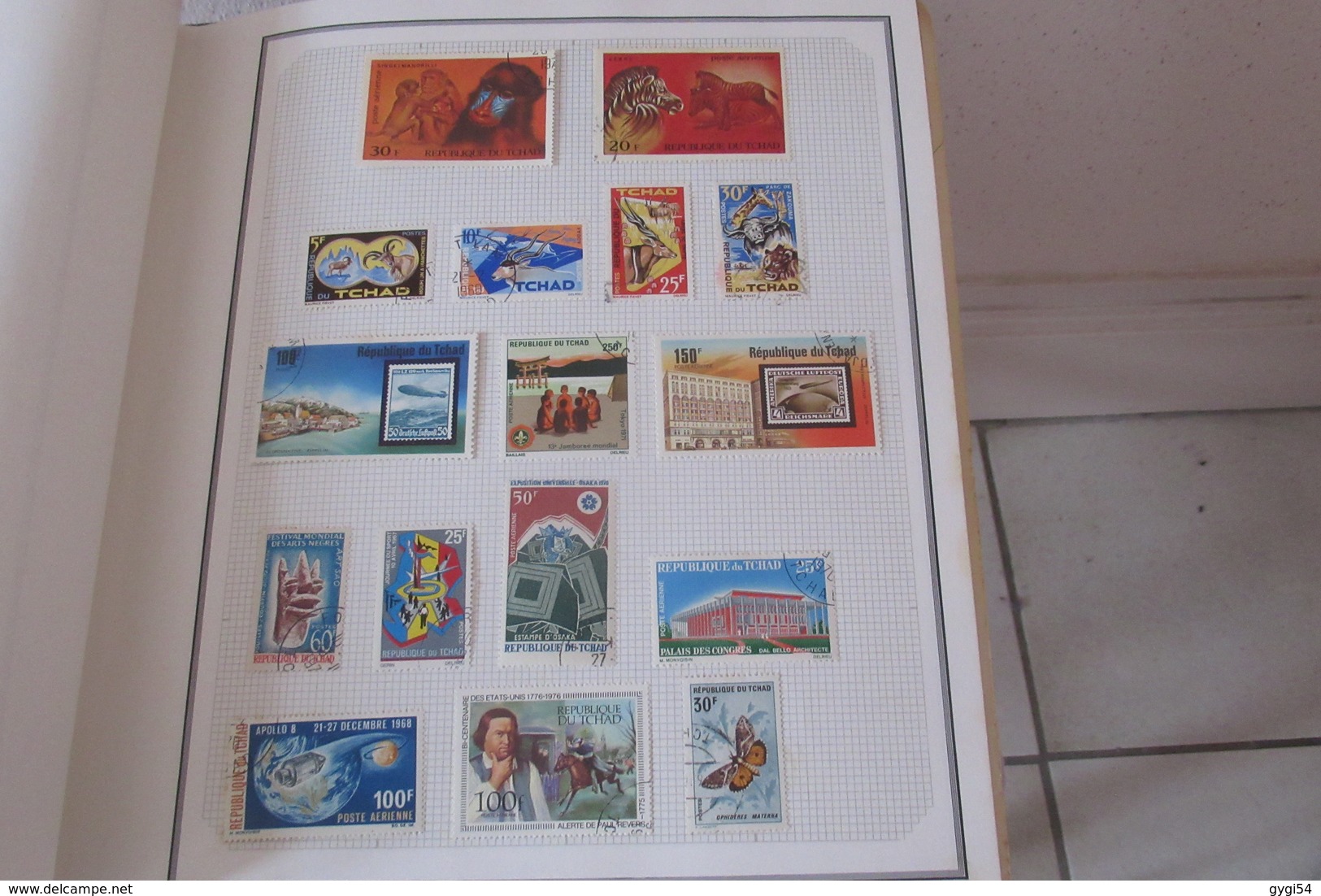 Collection De Timbres Divers  Du Monde  Dont Monaco    74  Scans - Collections (en Albums)