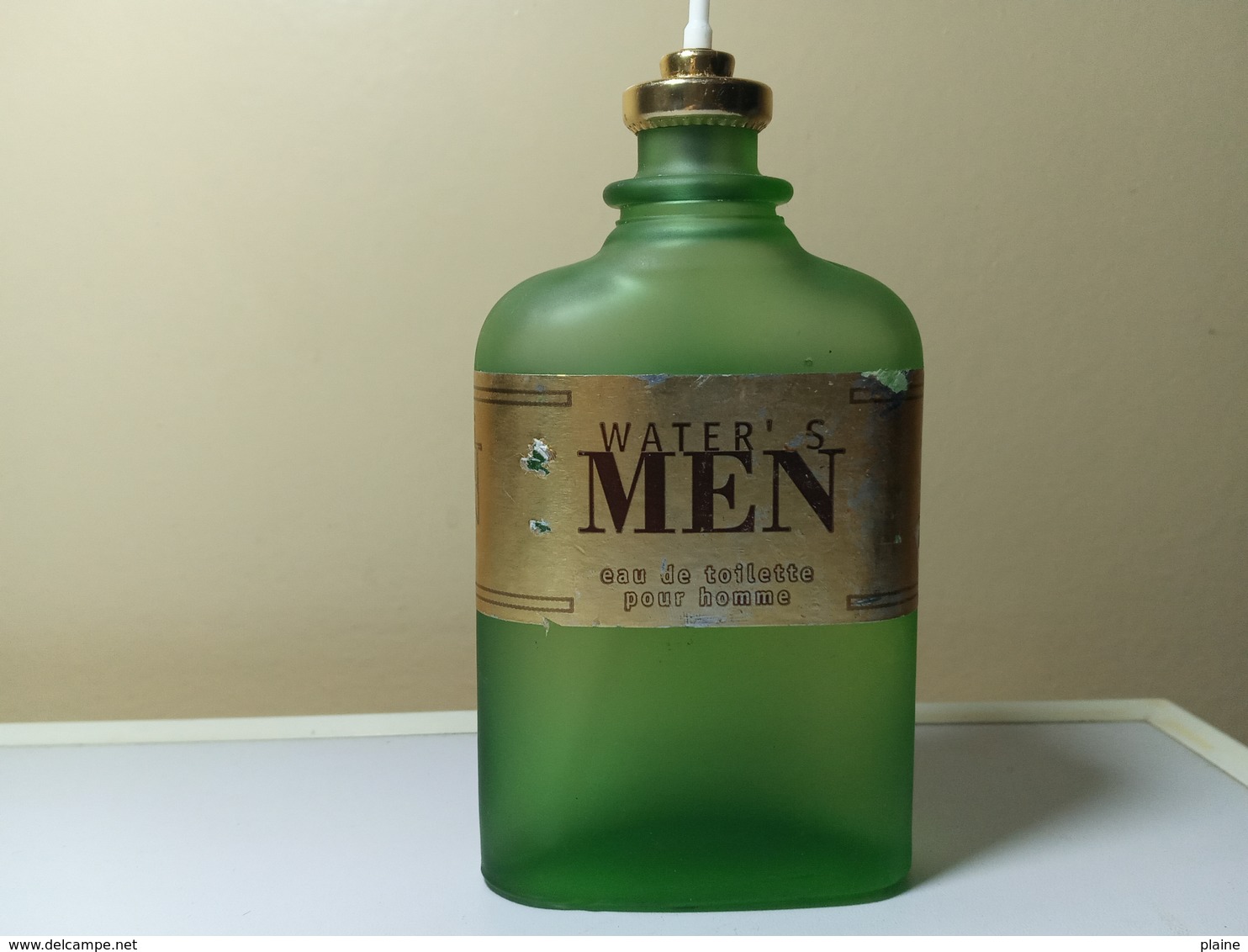 FLACON D'EAU DE TOILETTE POUR HOMME " WATER'S MEN "- FLACON A MOITIE PLEIN- - Flacons (vides)