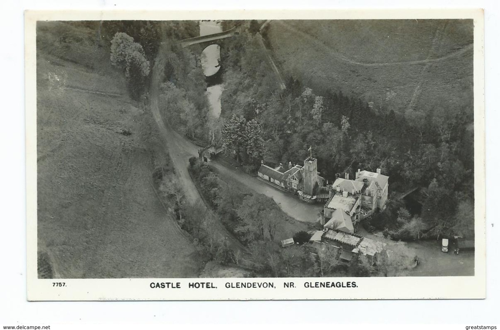 Scotland Postcard Rp Aero Pictorial Castle Hotel Glendevon  Unused - Clackmannanshire