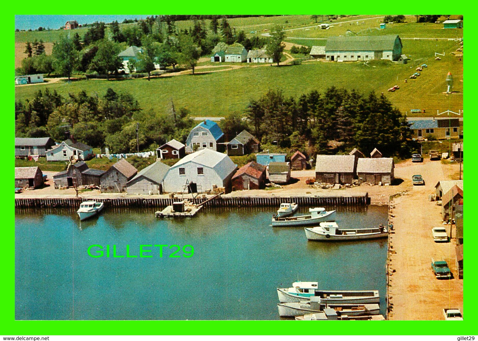MALPEQUE BAY, P.E.I. - WHARF - LE QUAI - PRE-STAMPED POSTCARD - ANIMATED BOATS & OLD CARS - - Sonstige & Ohne Zuordnung