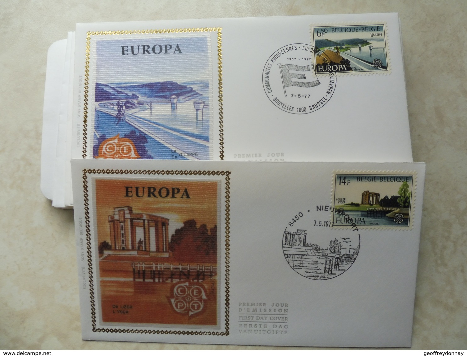 Fdc Sur Soie / Z/s 1977 Europa Numero 1853/4 (obliteration - Gestempelt Bruxelles ) - 1971-1980