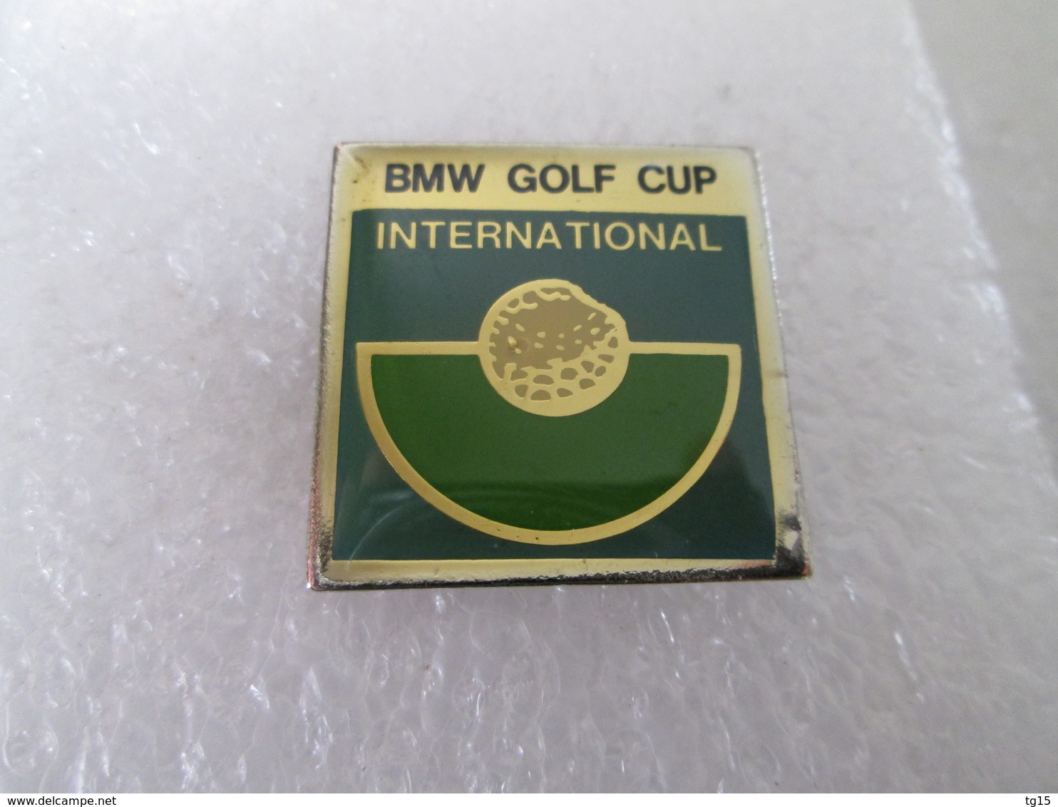 PIN'S   BMW   GOLF CUP - BMW