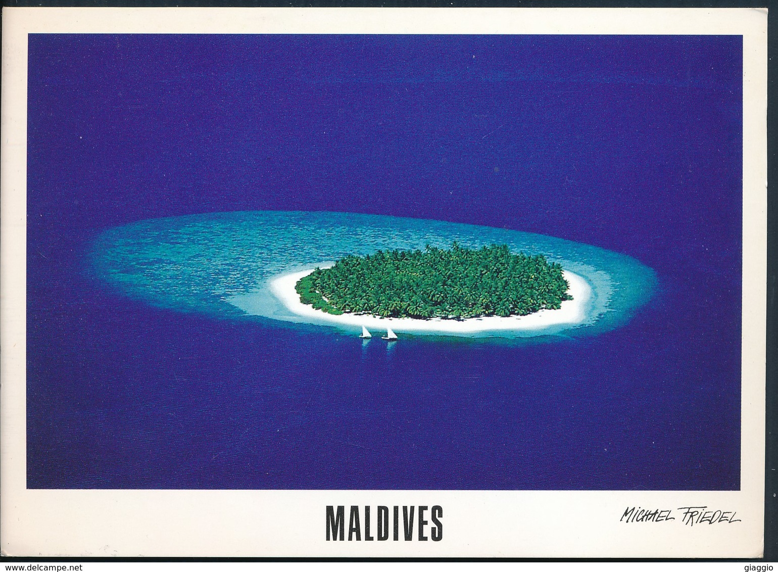°°° 19469 - MALDIVES - ATOLL - 2002 With Stamps °°° - Maldive