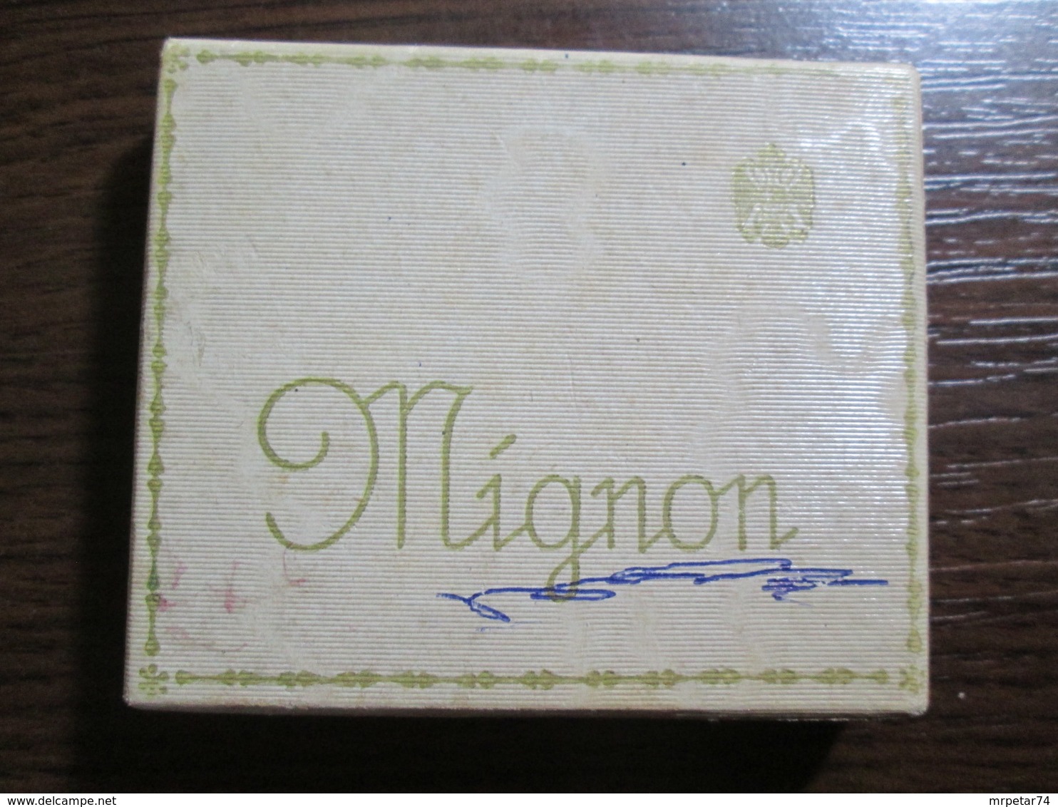 Vintage Mignon Royal Yugoslavia Tobacco Cigarette Box - Schnupftabakdosen (leer)