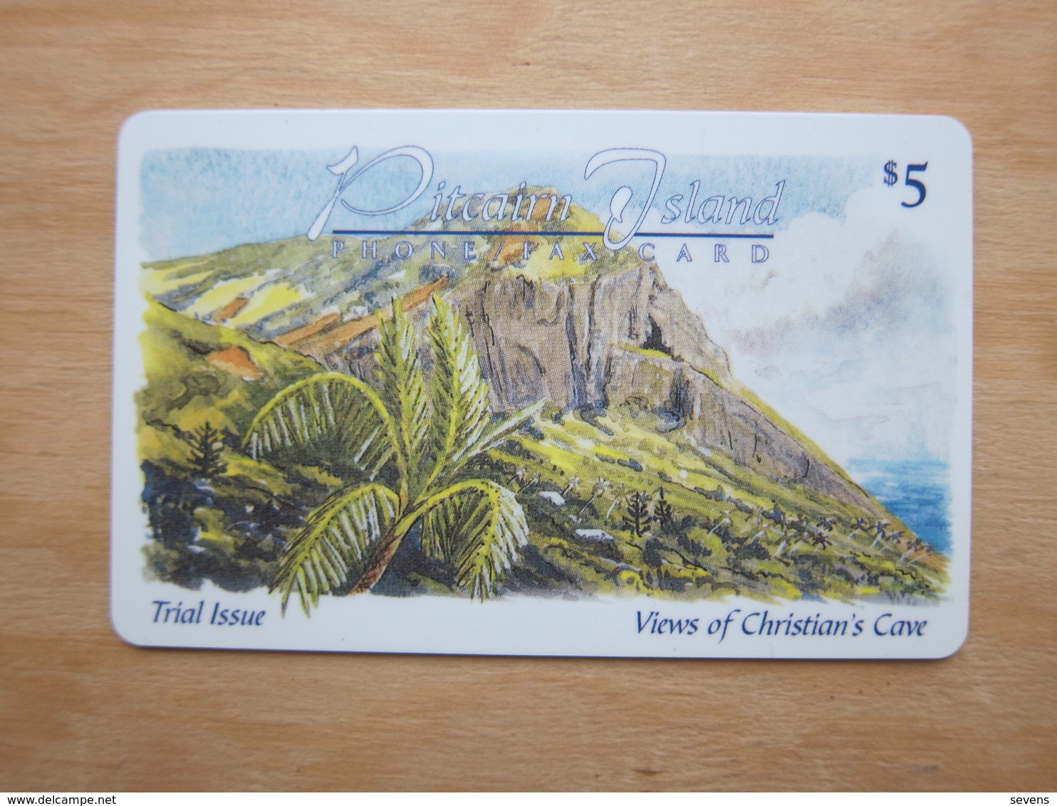 The Frist Issued Magnetic Phonecard,View Of Christmas Cave - Isole Pitcairn