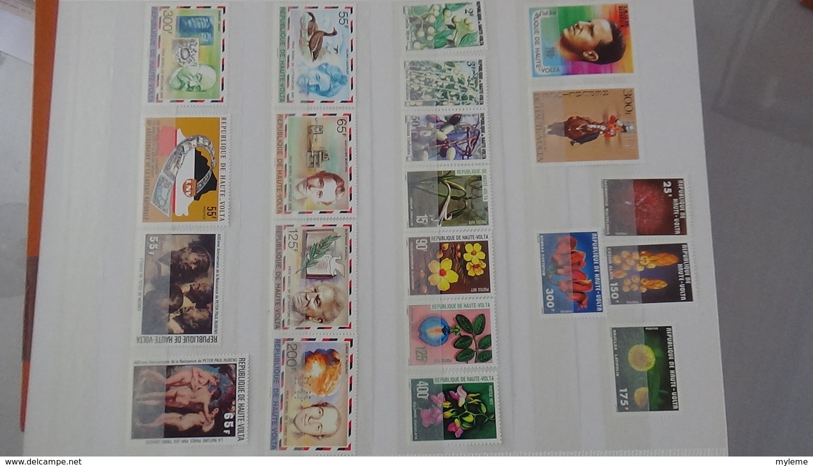 D15 Dispersion d'une très grosse collection de timbres et blocs ** dont Gabon, Guinée, Haute Volta. Voir commentair