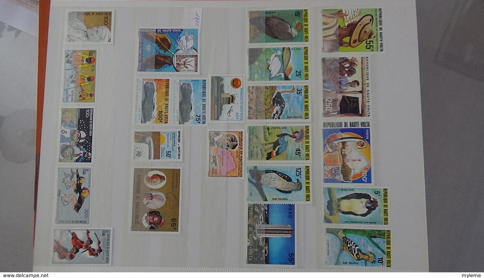 D15 Dispersion d'une très grosse collection de timbres et blocs ** dont Gabon, Guinée, Haute Volta. Voir commentair