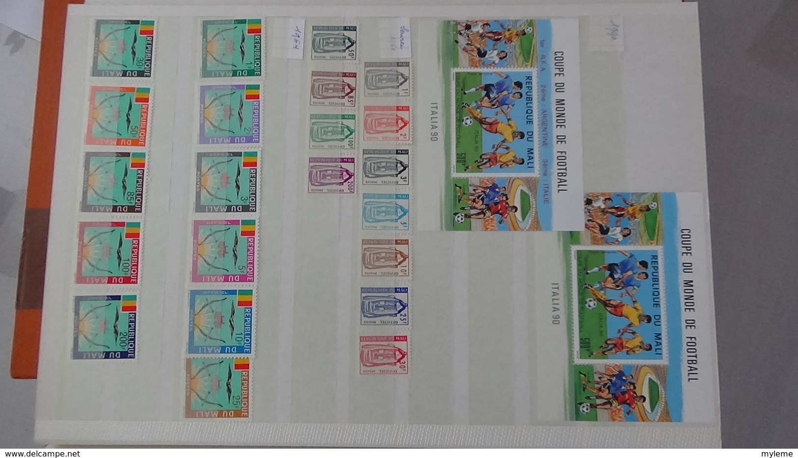 D17 Dispersion d'une très grosse collection de timbres et blocs ** dont Mali,Maroc, Mauritanie. Voir commentair