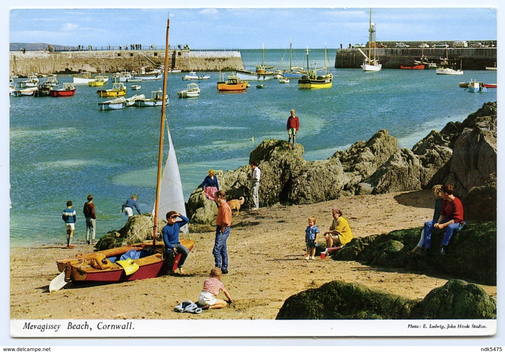 JOHN HINDE : MEVAGISSEY BEACH, CORNWALL (9 X 14.5cms Approx.) - Land's End