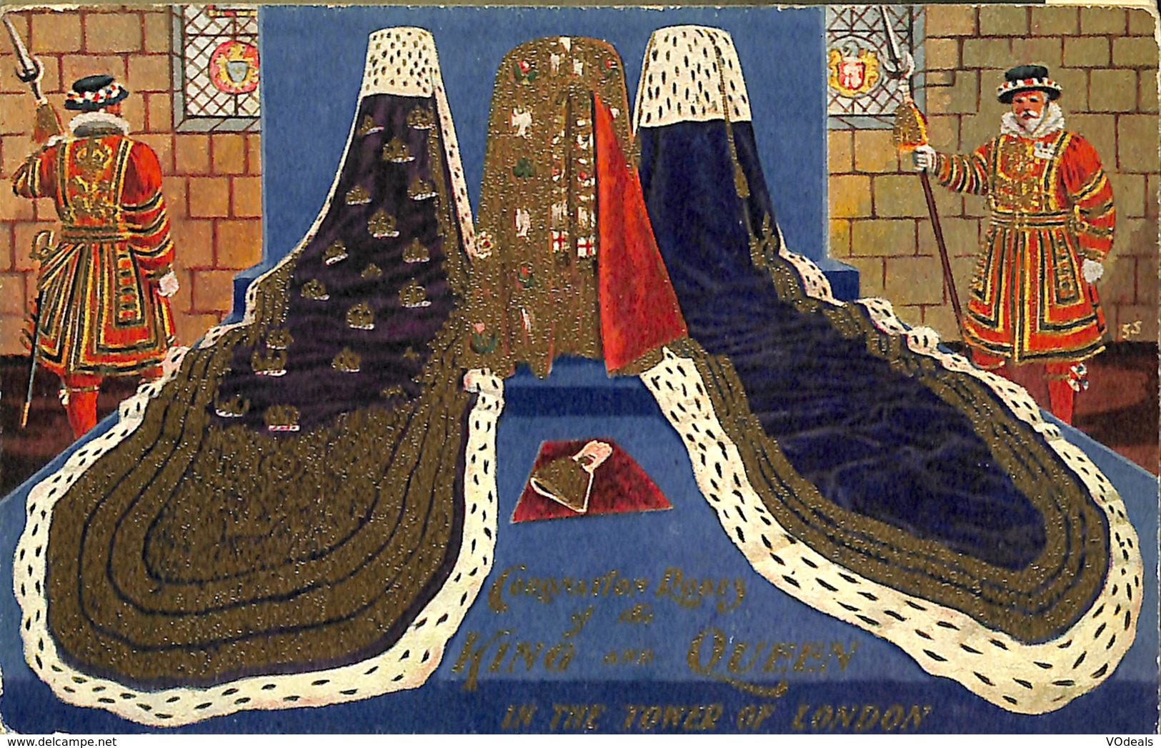 CPA - Thèmes - Coronation Robes Of The King And Queen - In The Tower Of London - Souvenir De...