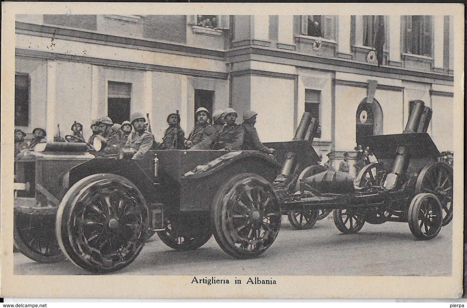 STORIA MILITARE - CARTOLINA FORMATO PICCOLO DA TIRANA 19.03.1941 - DA MILITARE BERSAGLIERE PM 131A PER ROMA - Albania